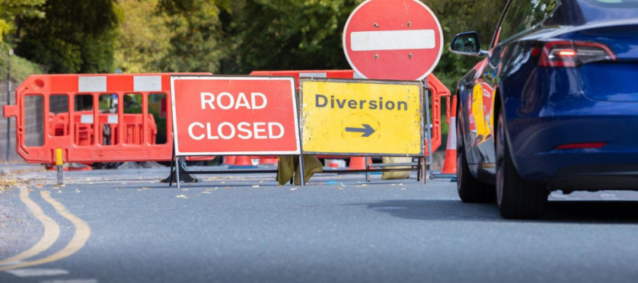 Improving Mumbai's Road Safety: The Contribution of Sign Board Suppliers