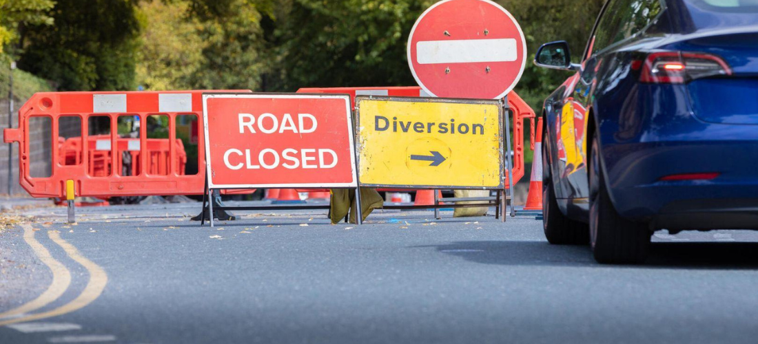 Improving Mumbai's Road Safety: The Contribution of Sign Board Suppliers