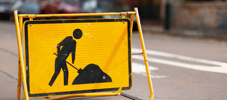 Mandatory Sign Board Suppliers: Ensuring Compliance with Traffic Safety Standards